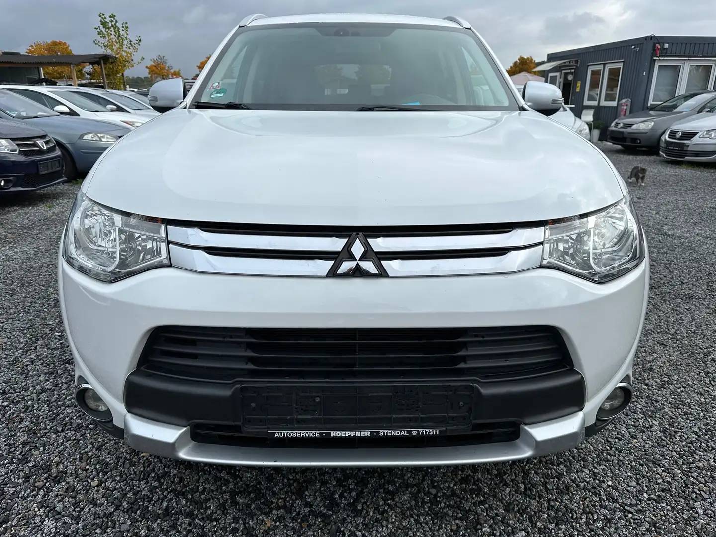 Mitsubishi Outlander 4-WD.,ALU 19 Zol,Aut,NAVI,T.LEDER,TUV. Weiß - 1