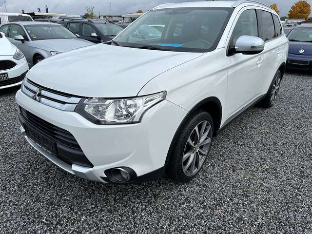 Mitsubishi Outlander 4-WD.,ALU 19 Zol,Aut,NAVI,T.LEDER,TUV.,Metalik Lak