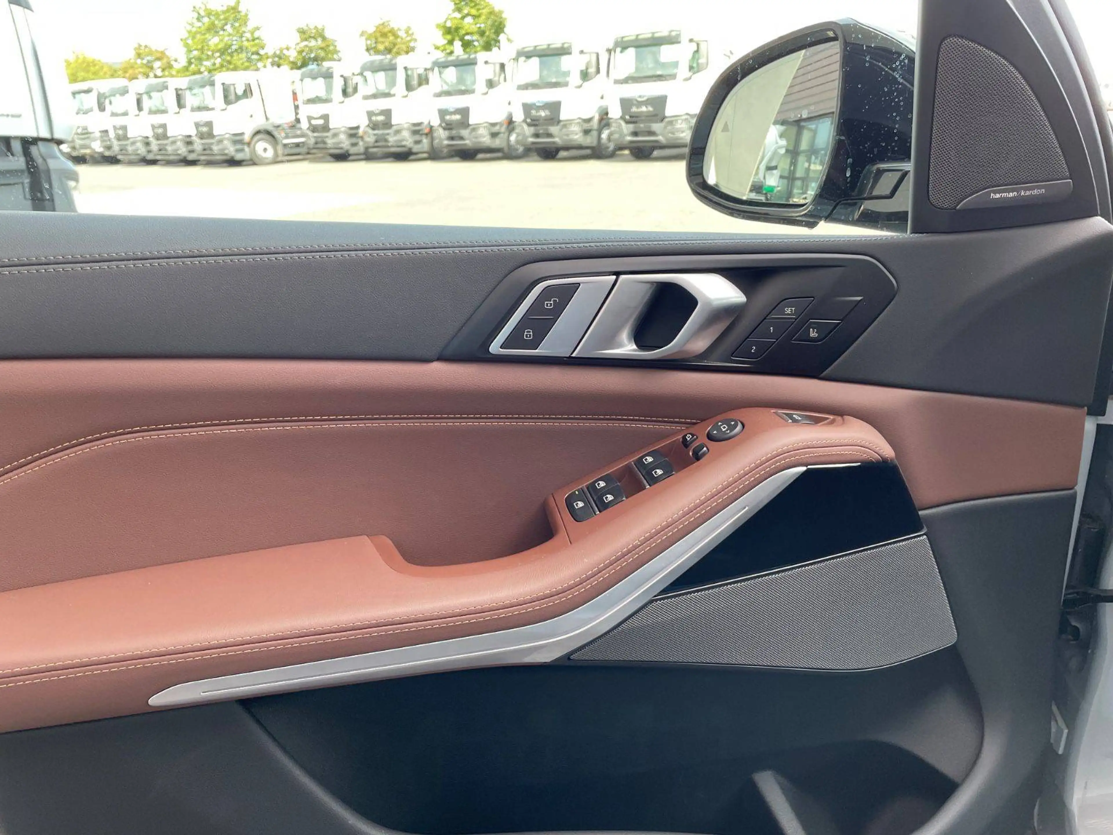 BMW X5 40 d xDrive — photo 12