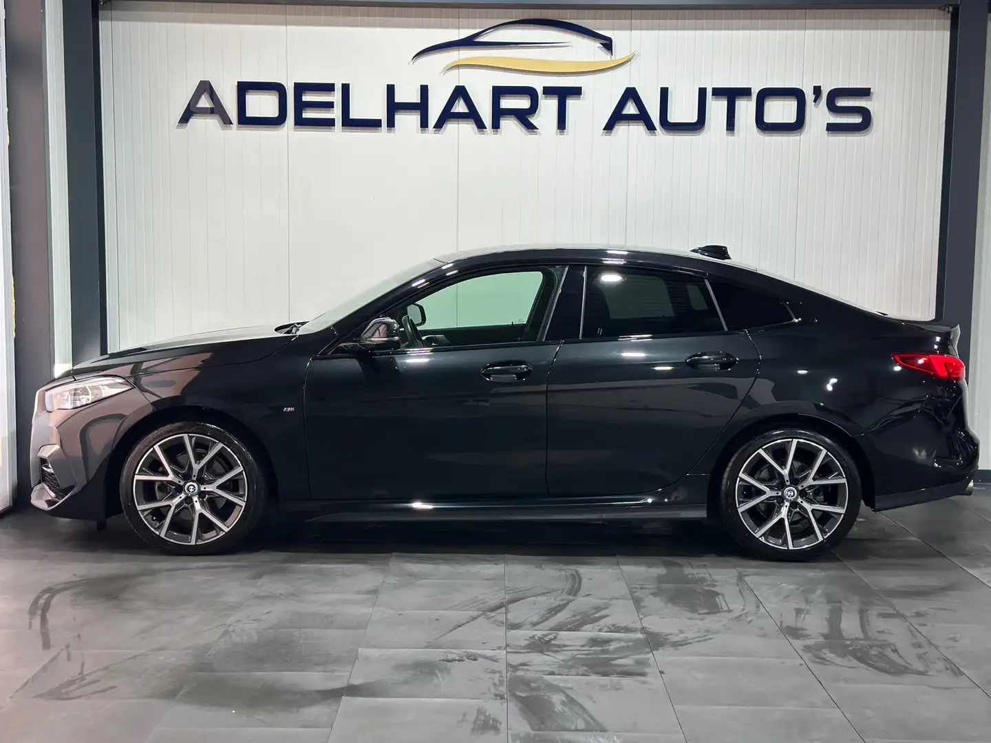 BMW 218 2-serie Gran Coupé 218i M Sport Edition / Automaat Zwart - 2