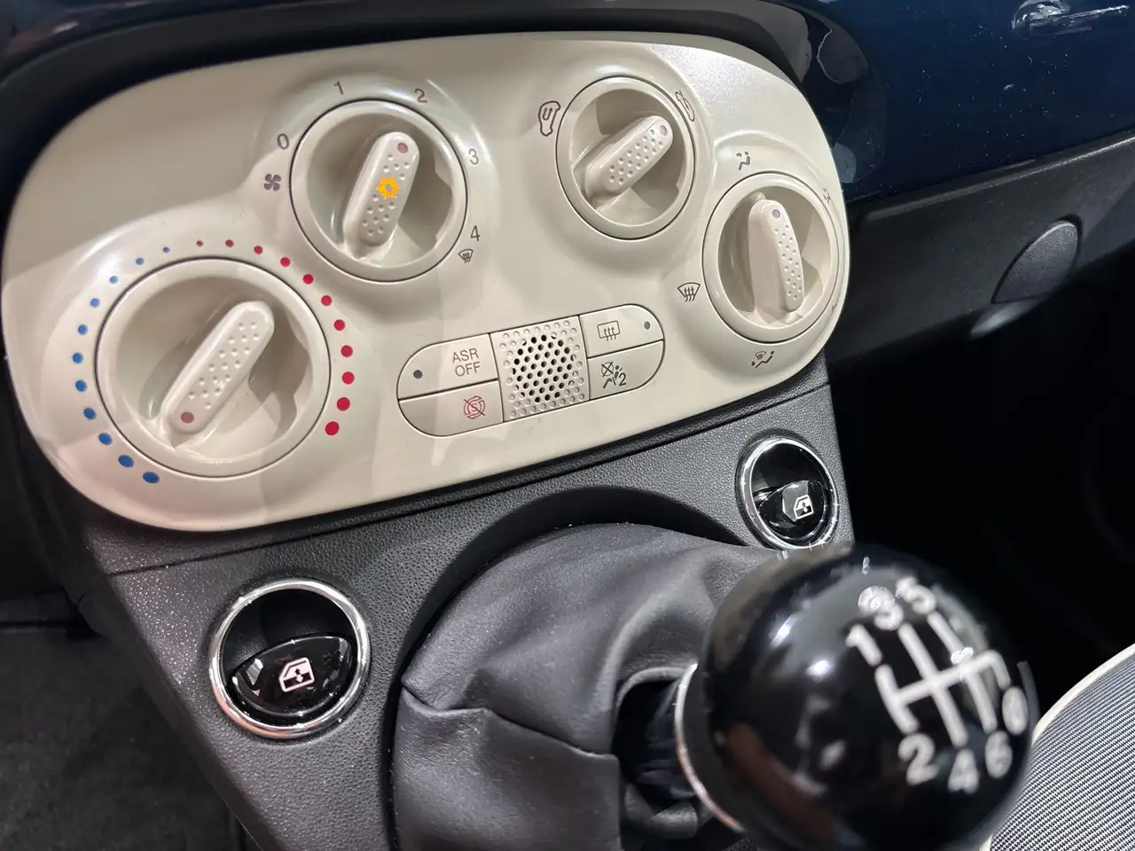 Fiat 500 1.0 FireFly Hybrid Lounge, миниатюра 21
