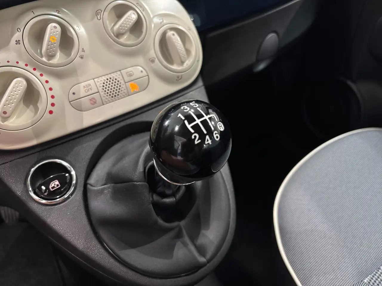 Fiat 500 1.0 FireFly Hybrid Lounge, миниатюра 20