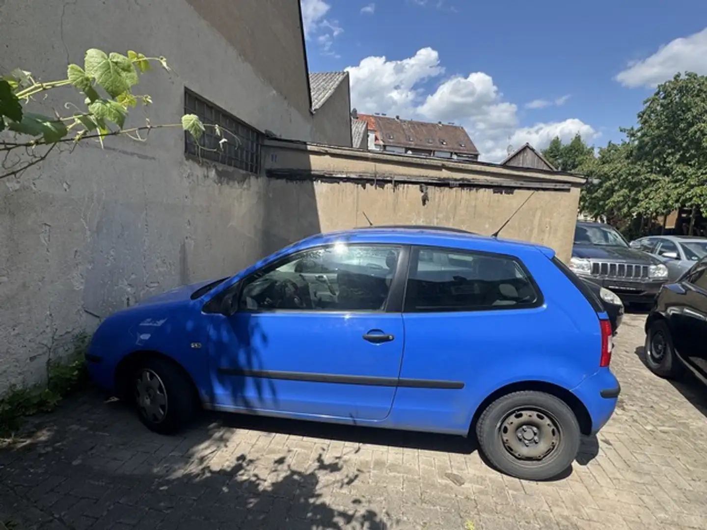 Volkswagen Polo 1.2 Tüv 09.2025 Winterreifen Blau - 1
