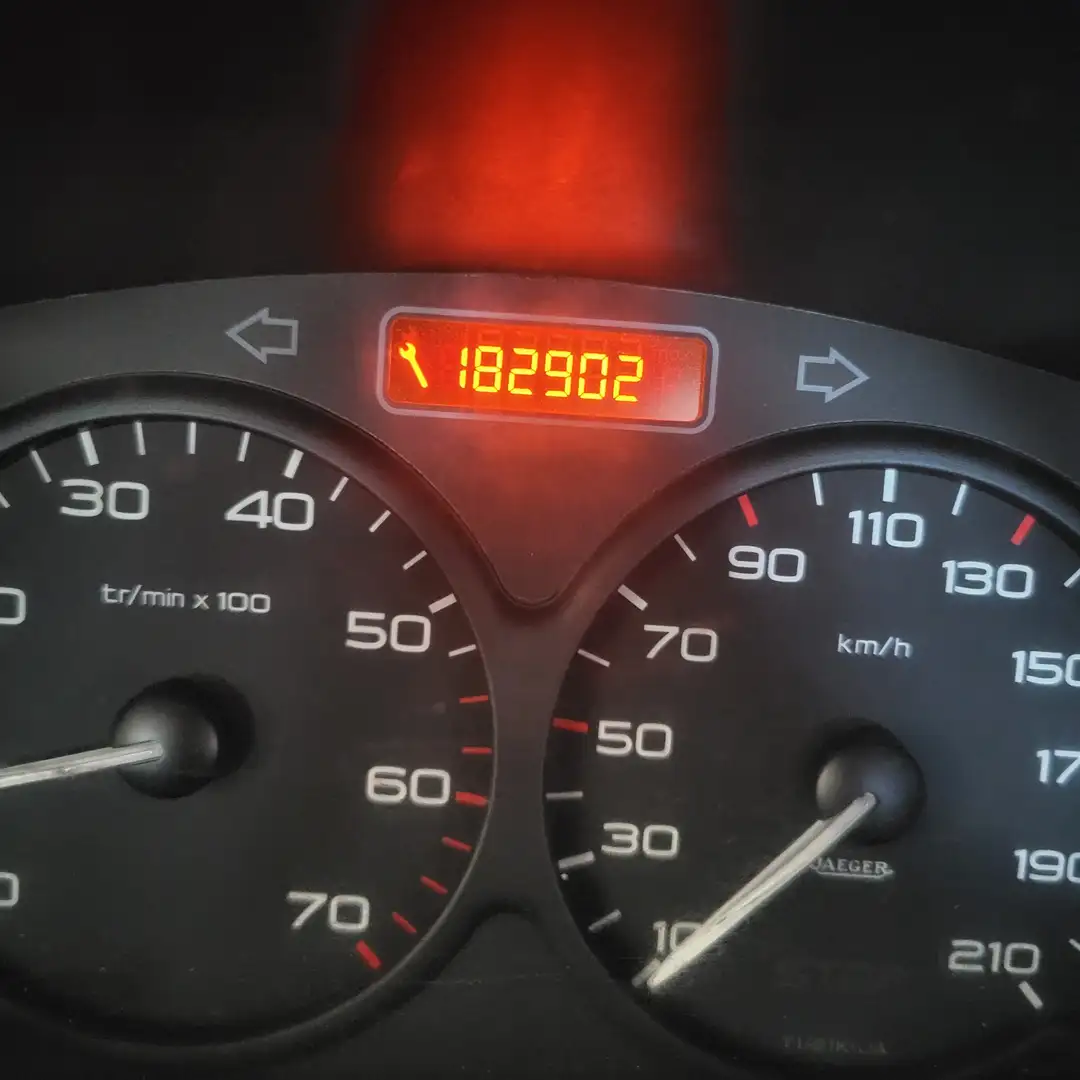 Peugeot Partner 1.6HDI Rosso - 2