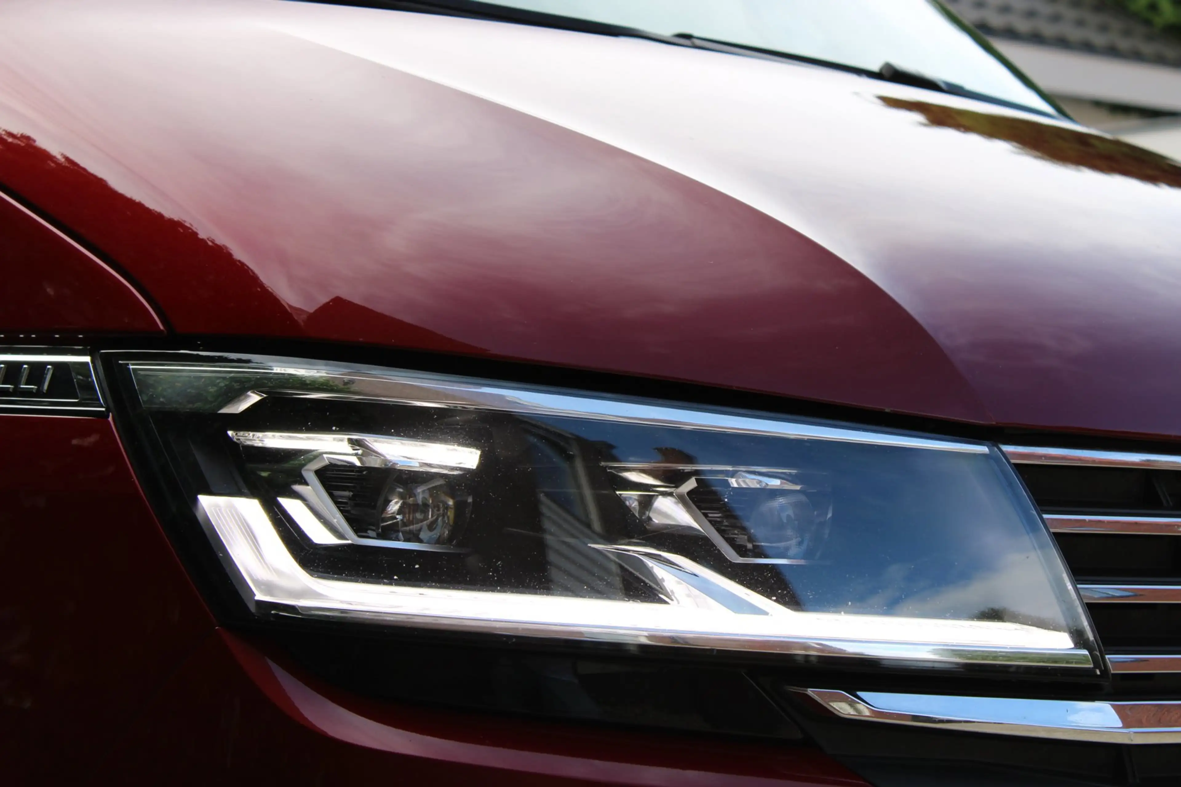 Volkswagen Transporter 2.0 TDI L2H1 32 DC Bulli — photo 30