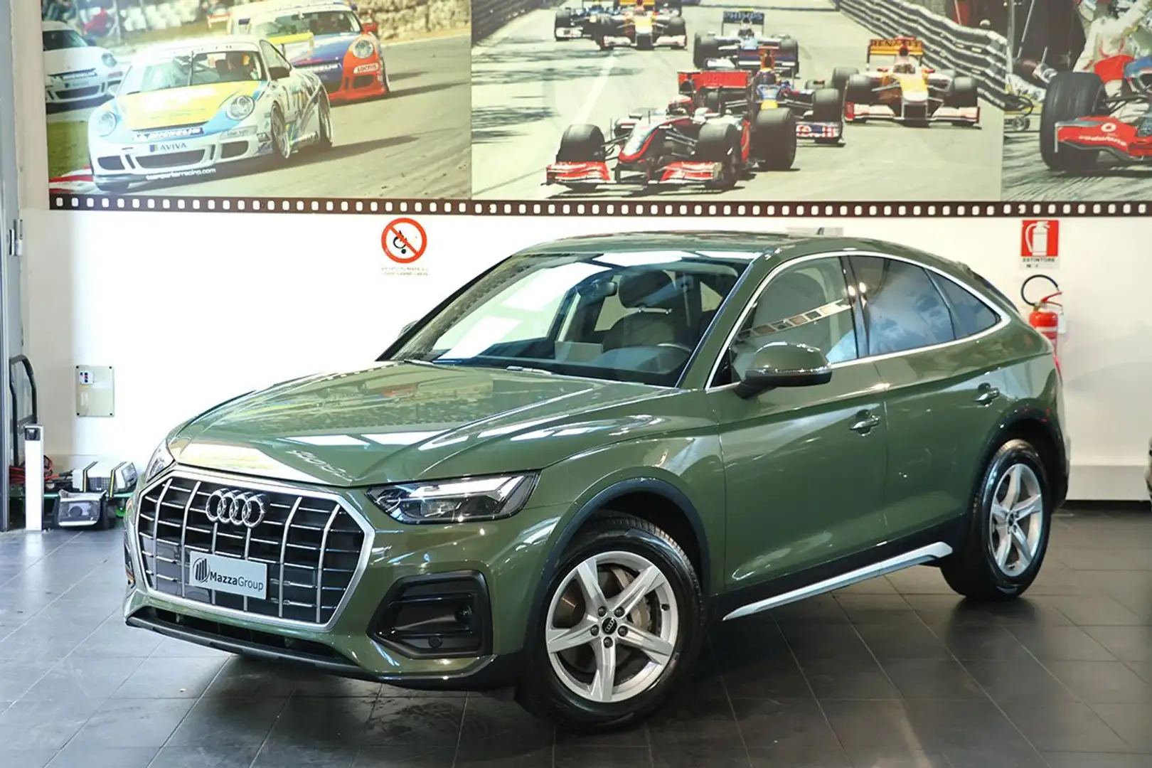 Audi Q5 35 TDI Sportback SPB S-Tronic Bus. Advanced - ADAS Grün - 1