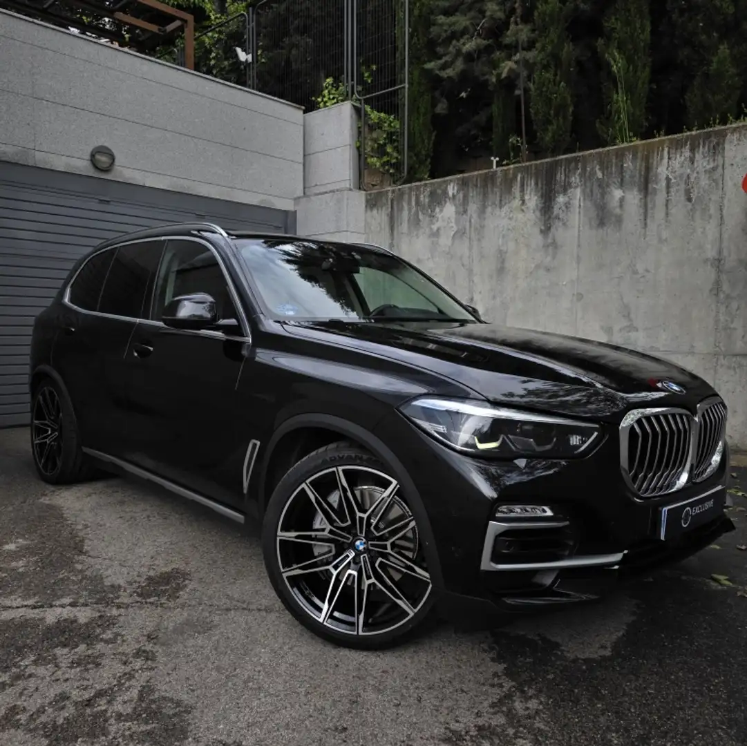 BMW X5 xDrive 45e Negro - 1