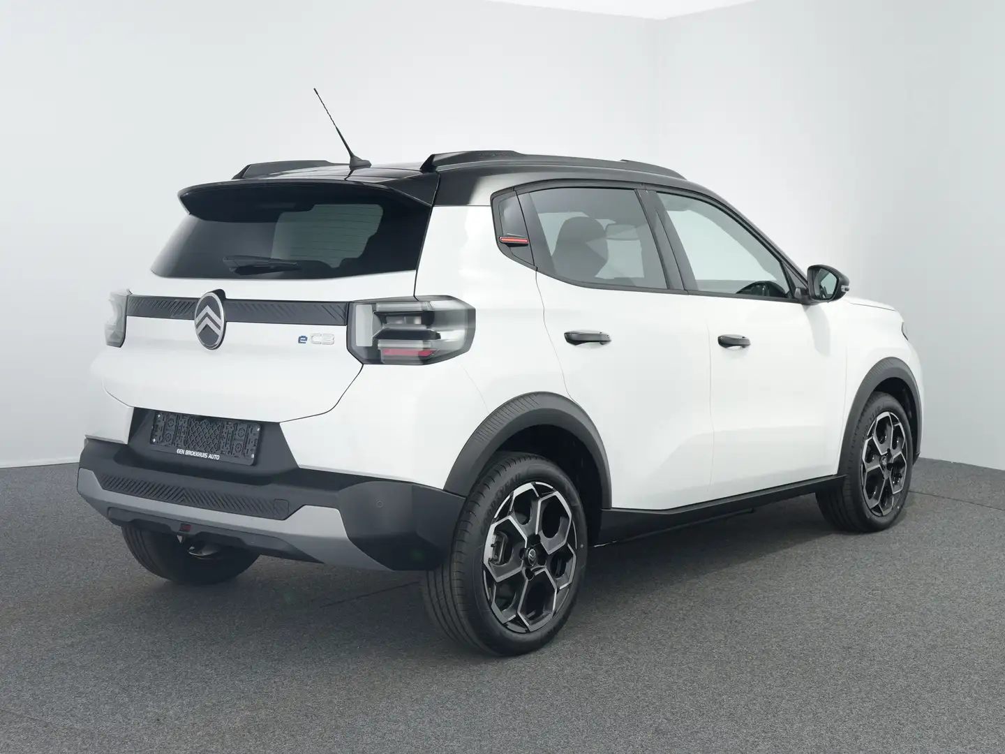 Citroen C3 Ë-C3 Max 44 kWh | 11 kW lader | Achteruitrijcamera Wit - 2