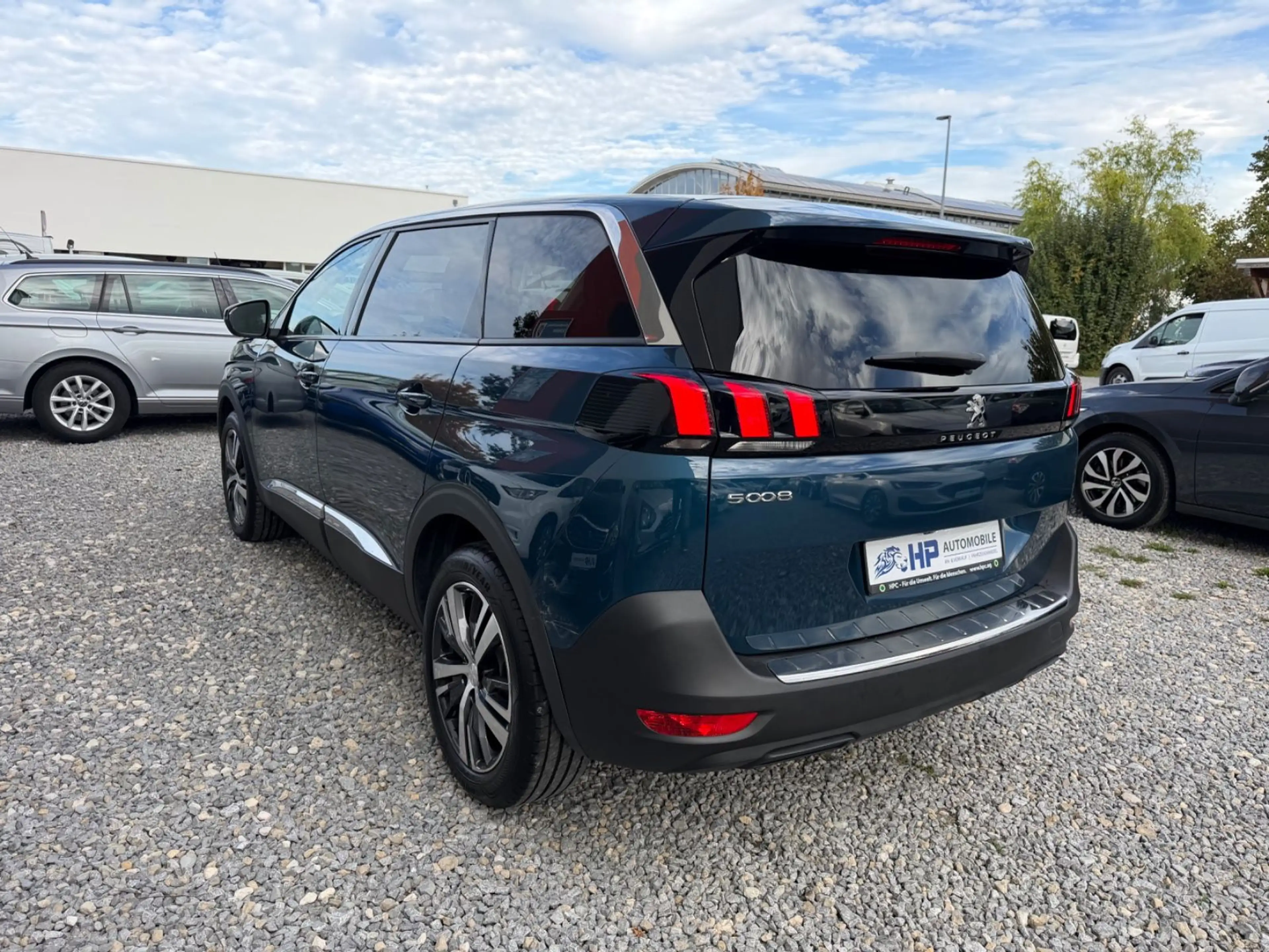 Peugeot 5008 1.5 HDi Allure Autom./1.Hand/AHK/7-Sitzer — photo 4