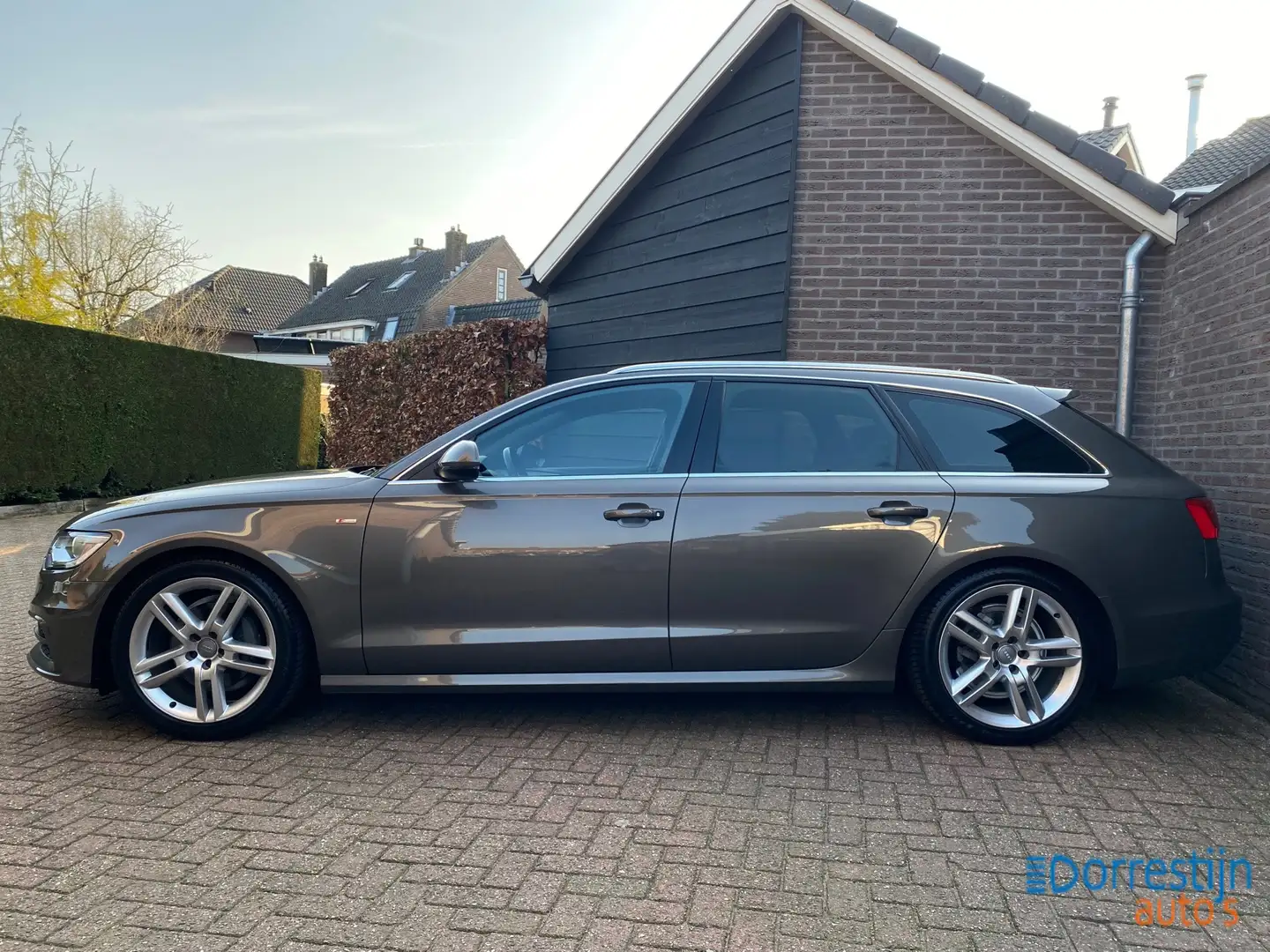 Audi A6 Avant 2.0 TFSI Sport Edition 3x S-Line | Automaat Gris - 2