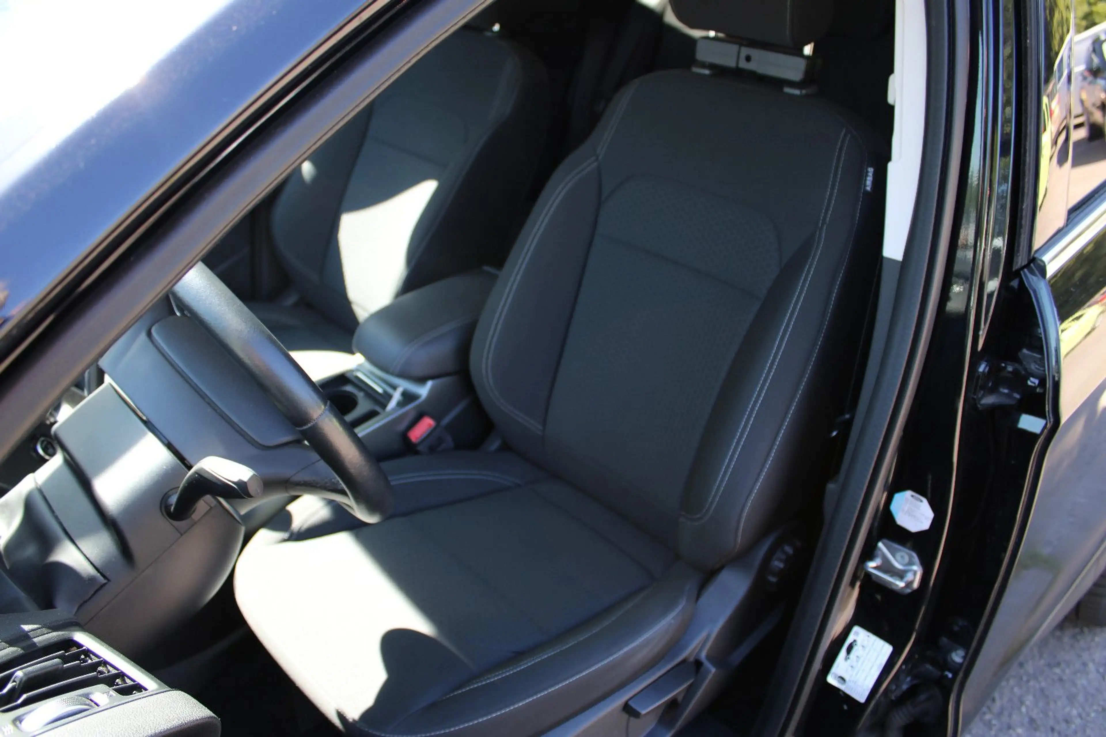 Ford Kuga Cool & Connect *AHK+NAVI+PDC+TEMPOMAT* — photo 15