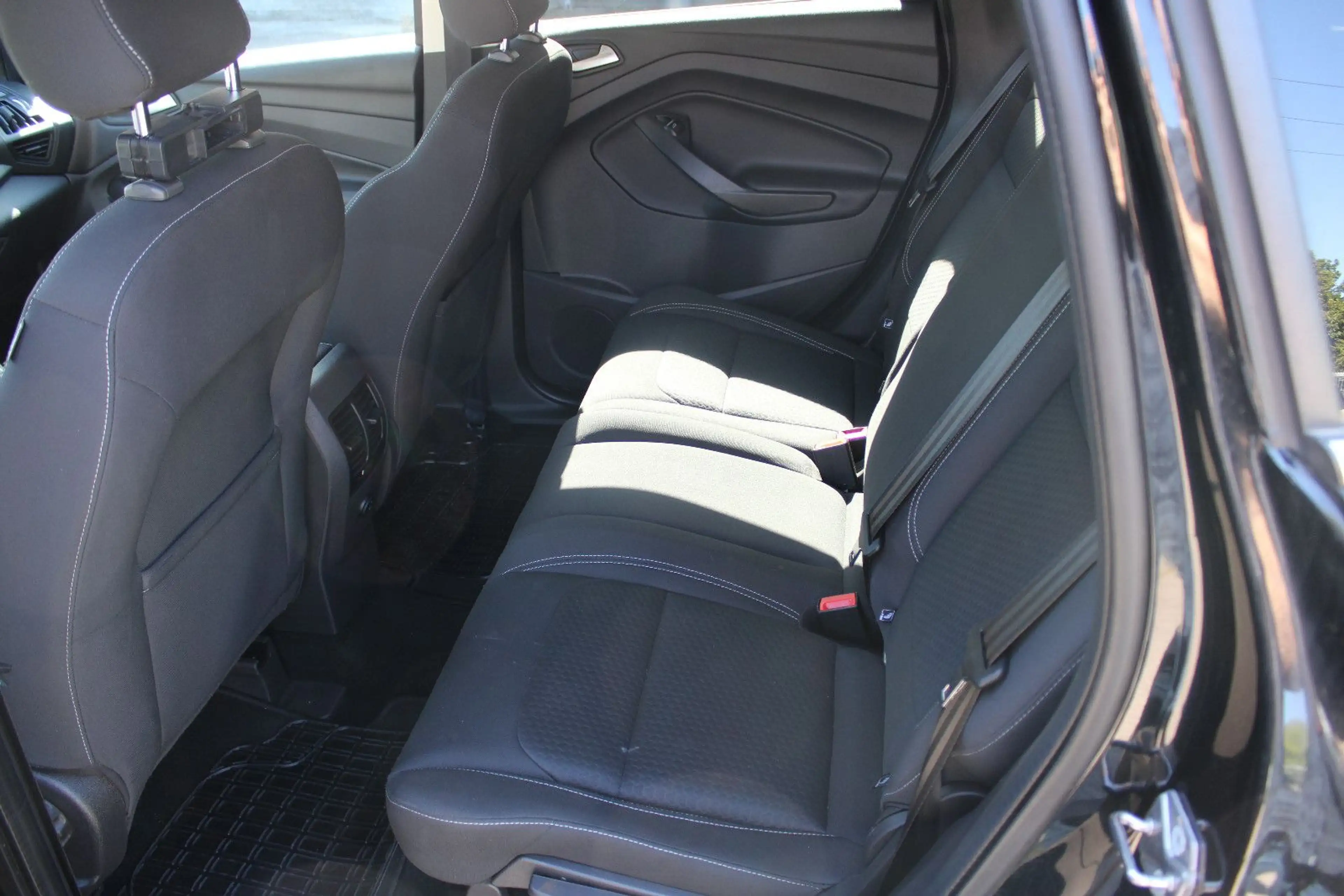 Ford Kuga Cool & Connect *AHK+NAVI+PDC+TEMPOMAT* — photo 14