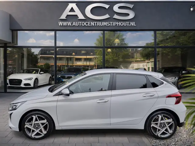 Hyundai i20 view 6