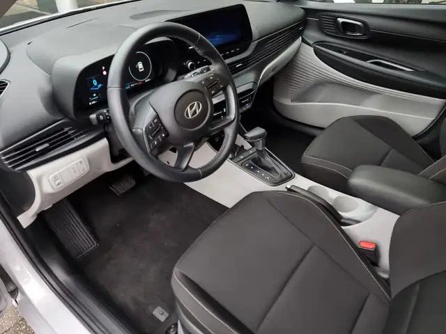 Hyundai i20 view 14