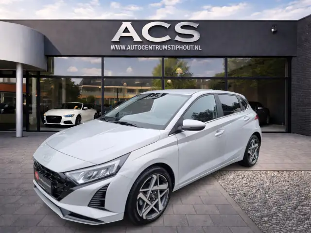 Hyundai i20 view 2