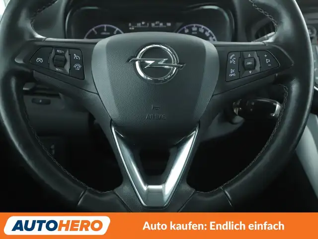 Opel Zafira Tourer view 19