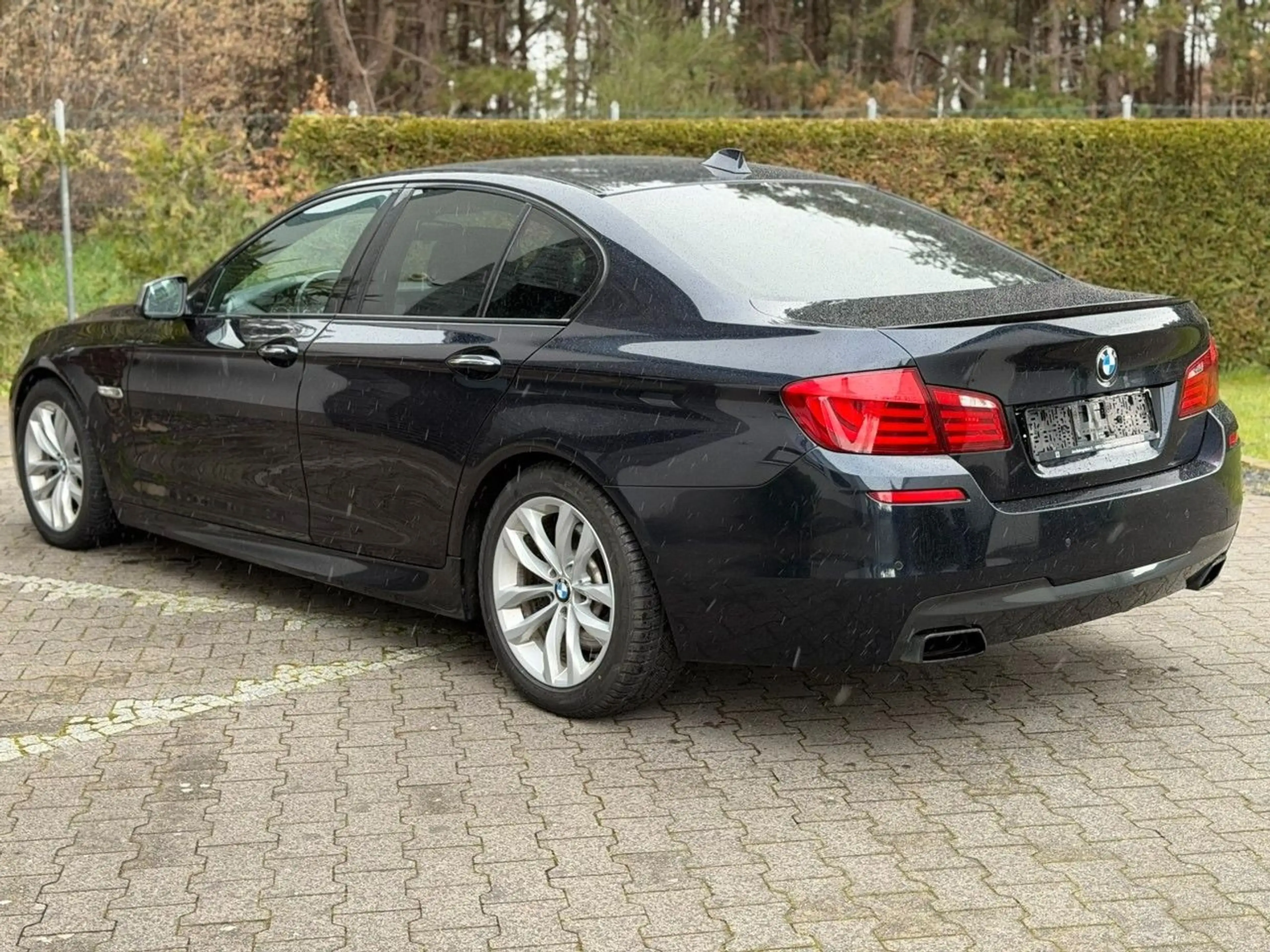 BMW 550 d xDrive Standheizung Bi-Xenon Softclose — photo 4