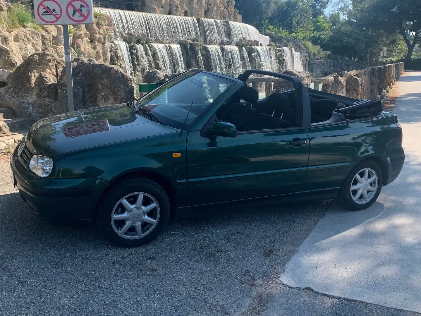 Volkswagen Golf Cabriolet Golf Cabriolet 1.8 90ch Verde - 1