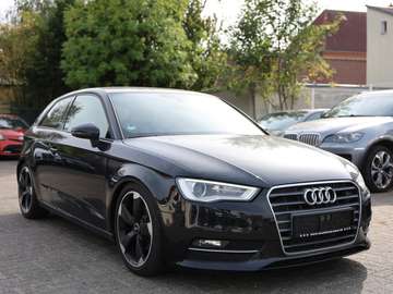 S-LINE SPORTPAKET / XENON, NAVI+