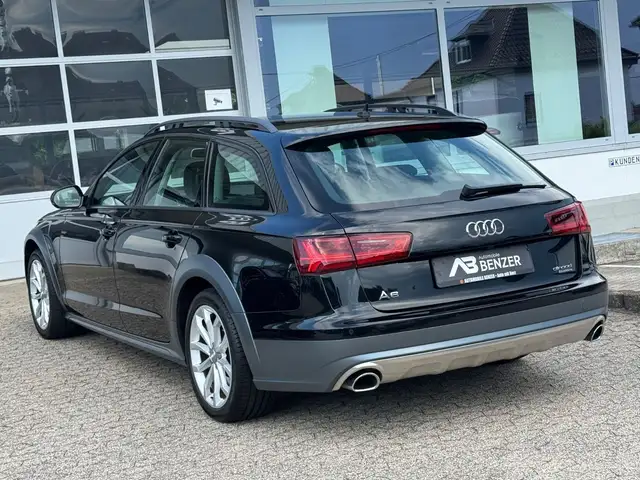 Audi A6 Allroad view 7