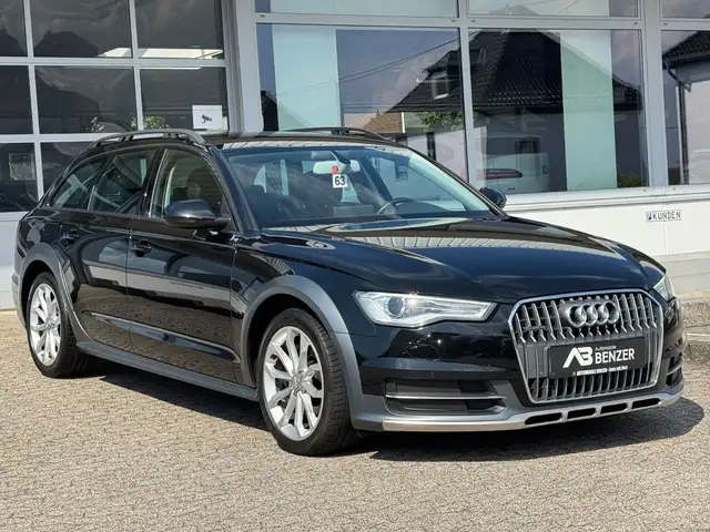 Audi A6 Allroad view 3