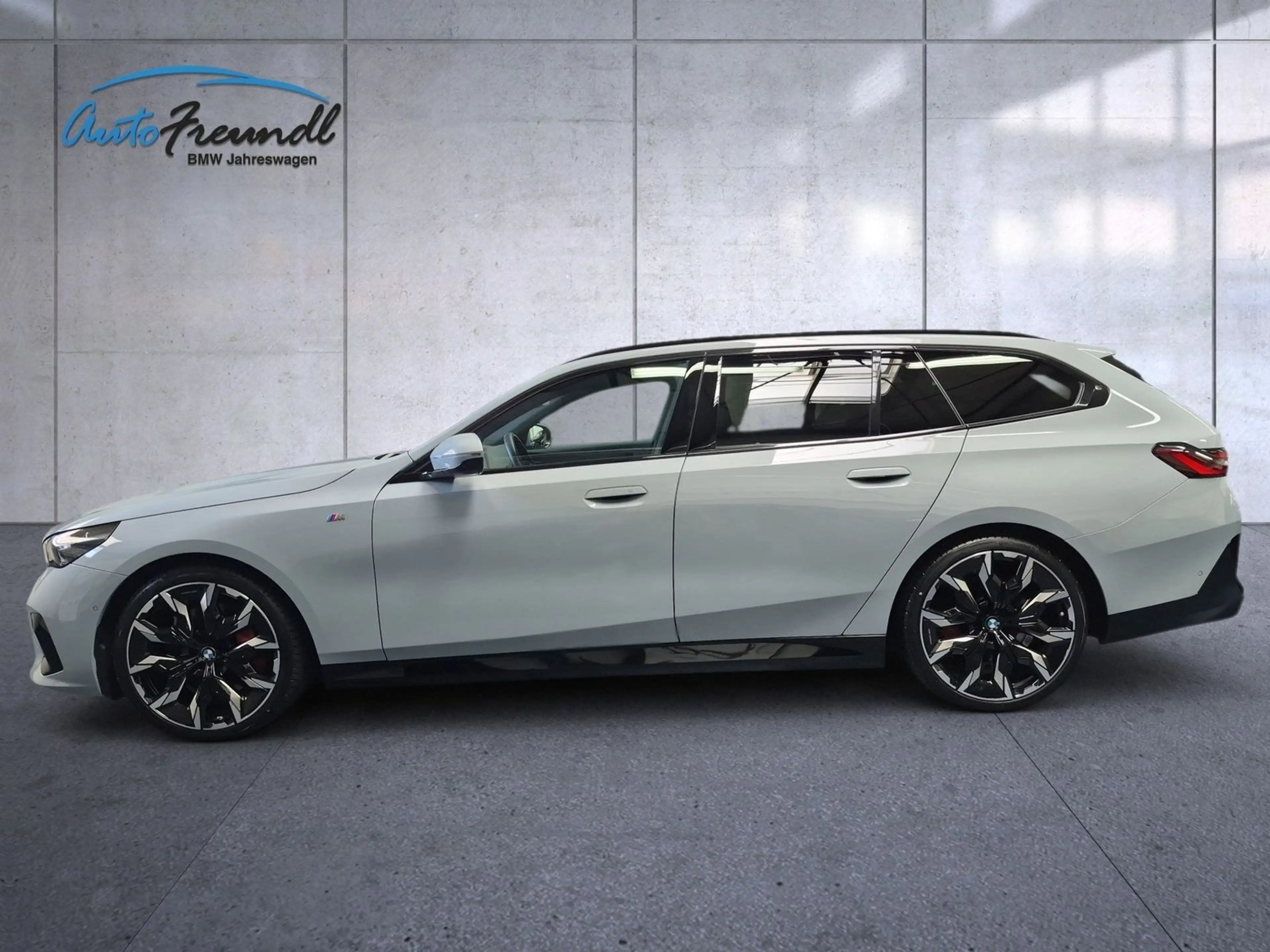 BMW 540 d xDrive M Sport Pro *21 Zoll*4xSH*AHK+Standh — photo 7