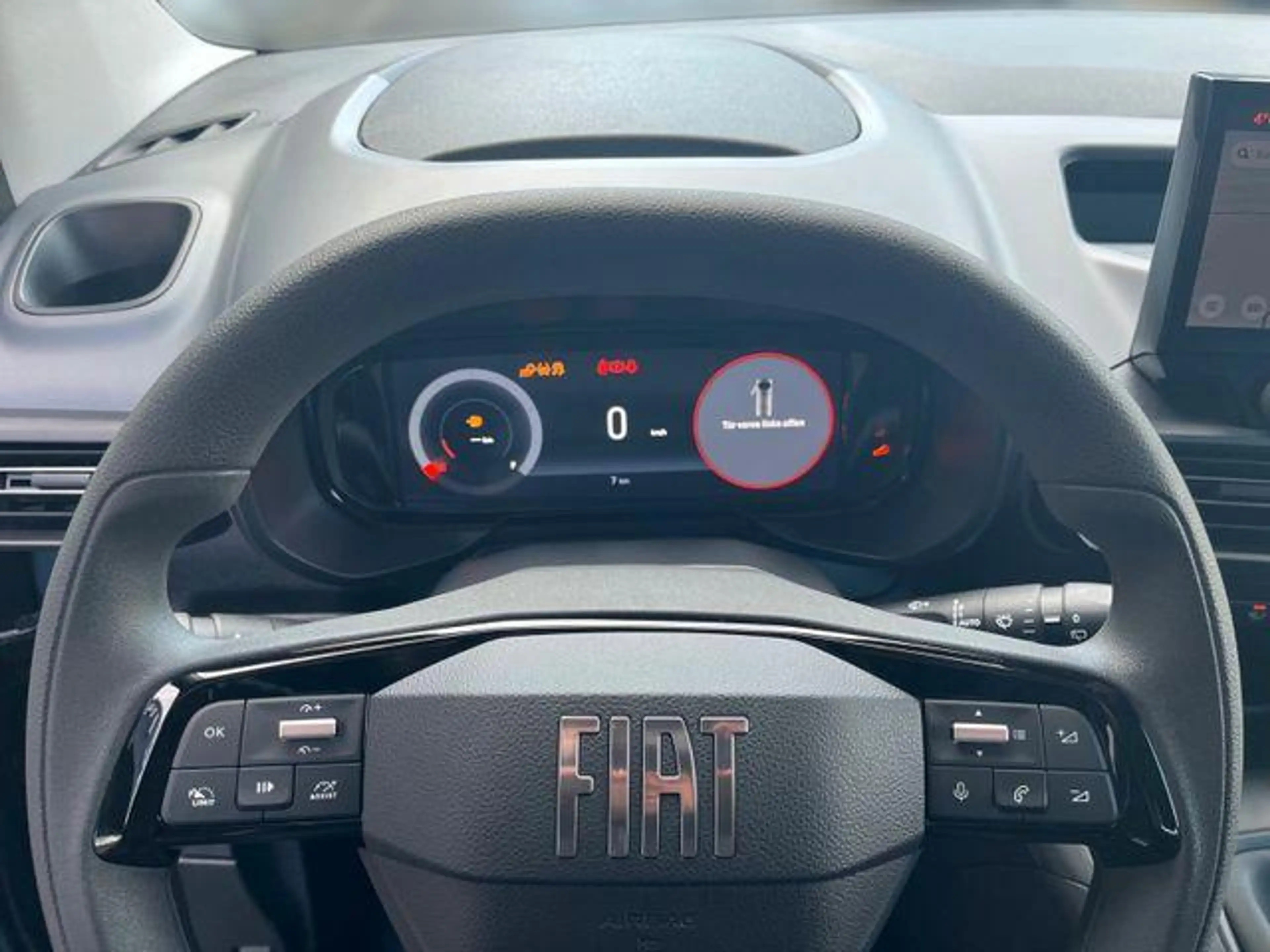 Fiat Doblo Kombi L1 1.5 HDi 5-SITZE/10"NAVI/180°/LED/ 75 k... — photo 8