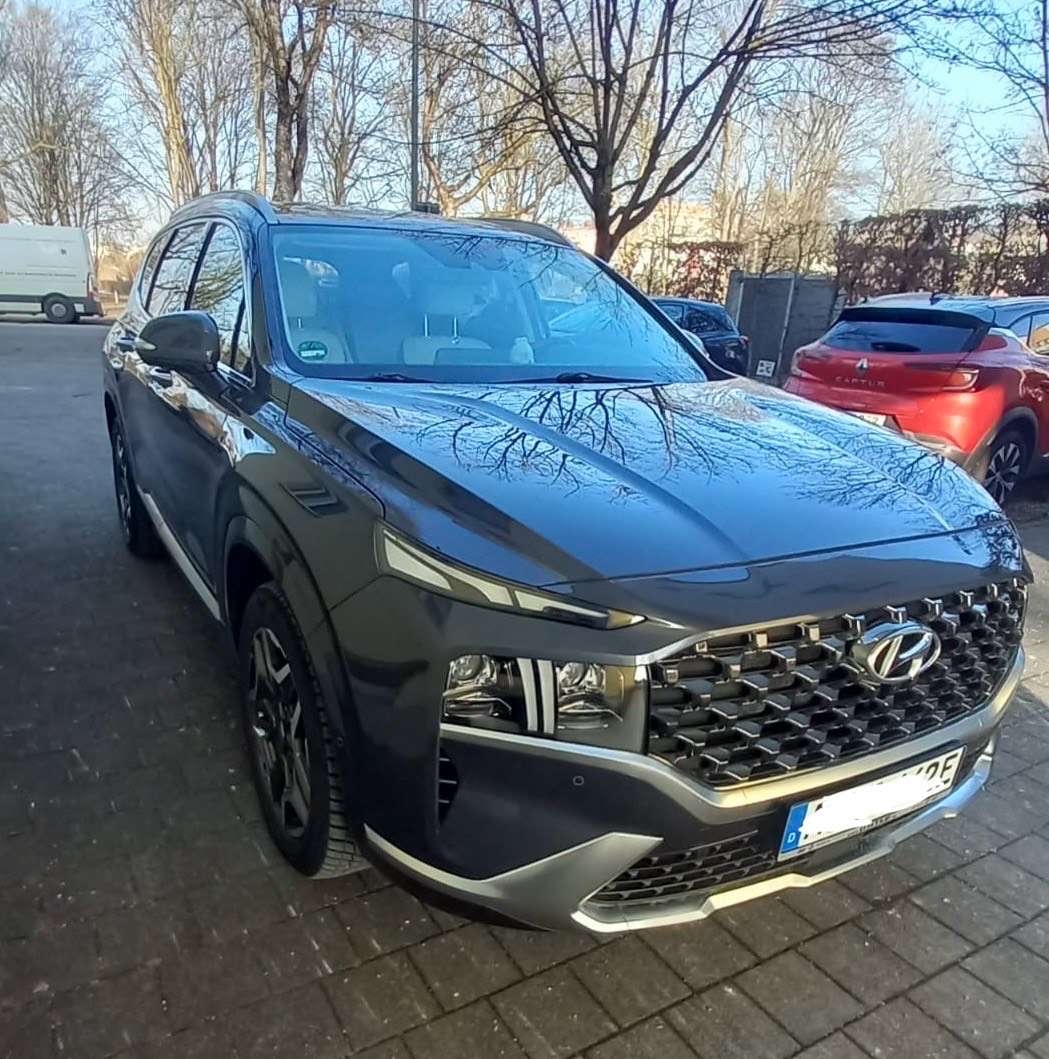 Second hand Hyundai Santa Fe 1.6