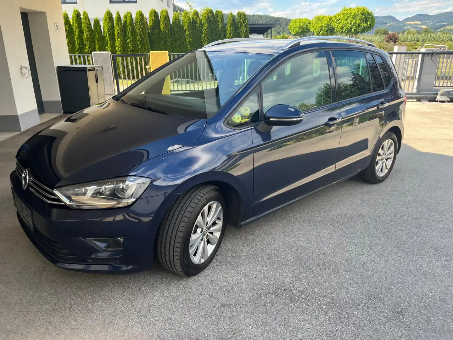 Volkswagen Golf Sportsvan Golf Sportsvan Rabbit BMT 1,2 TSI DSG Rabbit Blau - 1