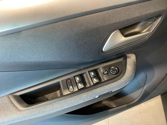 Opel Frontera view 22