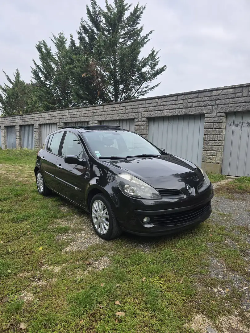 Renault Clio Clio 1.5 dCi 105 Luxe Dynamique Noir - 1
