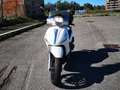 Piaggio Beverly 350 sport touring Wit - thumbnail 3