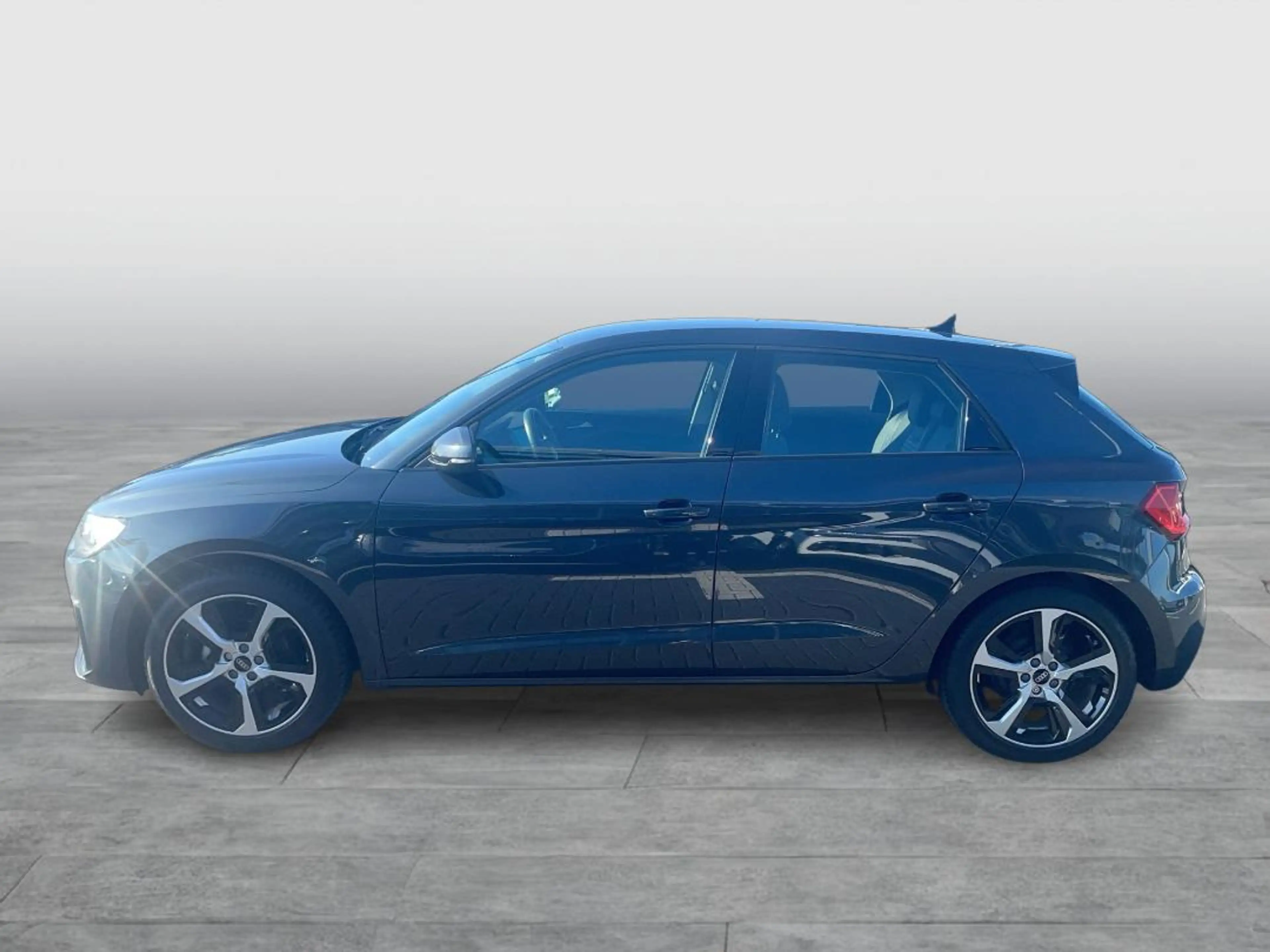 Audi A1 Sportback Advanced 30TFSI|SMARTP.|PDC|LED|DAB — photo 2