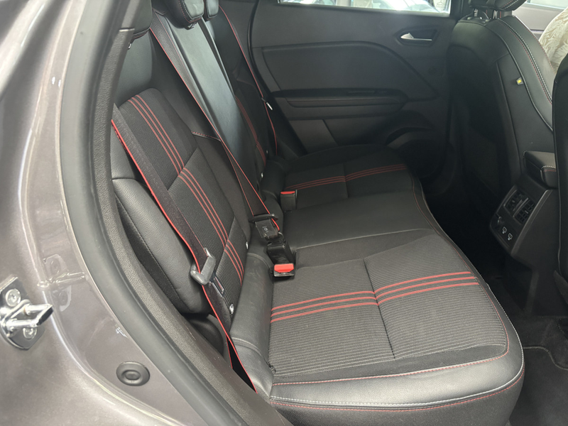 Renault Captur 1.3 RS Line automatique — photo 13
