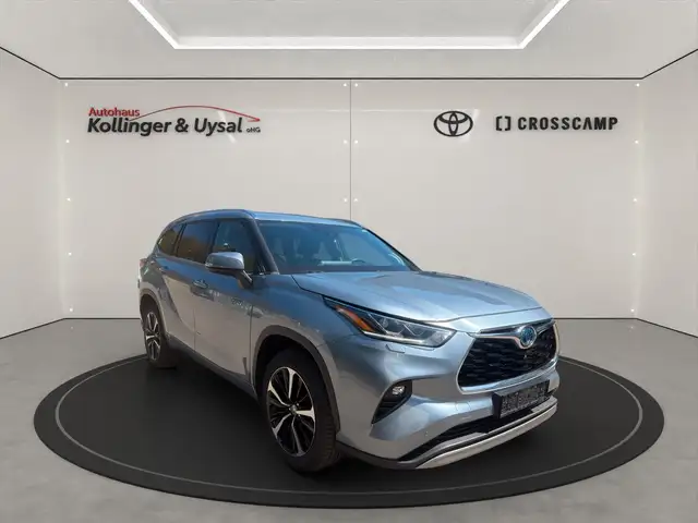 Toyota Highlander Hybrid Luxury 7 Sitzer