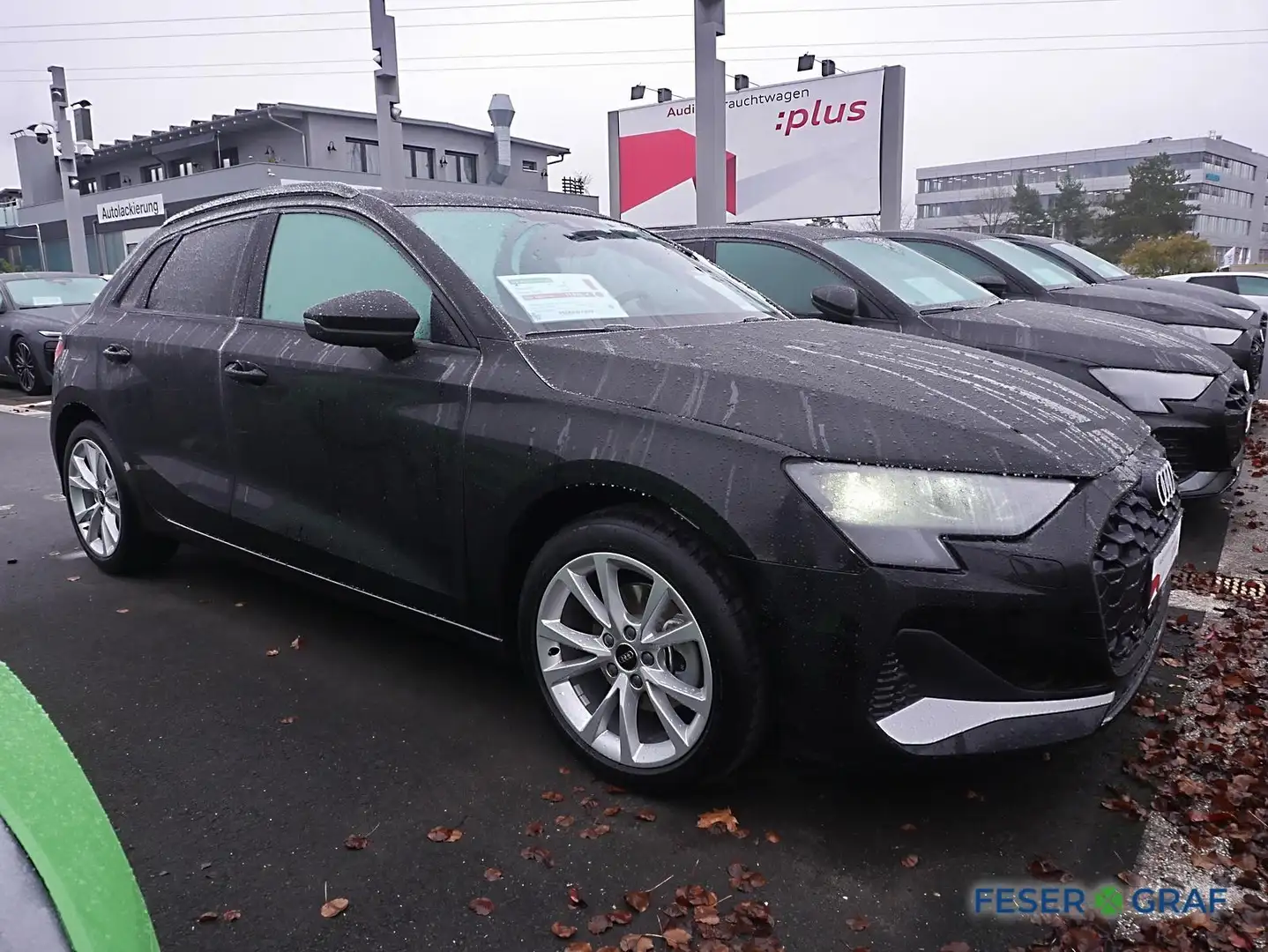 Audi A3 30TFSI advanced AHK Nav RüKa Sitzh. Schwarz - 2
