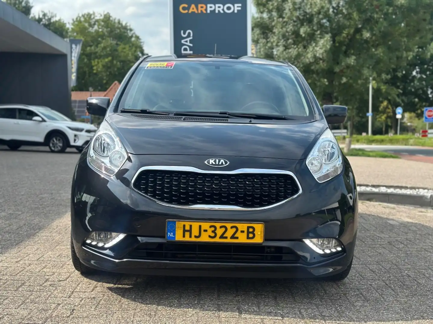 Kia Venga 1.4 CVVT DynamicPlusLine '' Infotainmentsystem - C Noir - 2