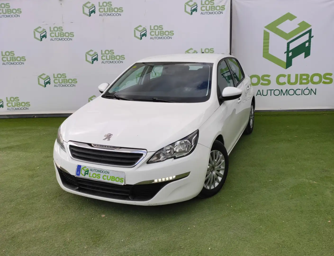 Peugeot 308 1.6 BlueHDi Business Line 100 Weiß - 1