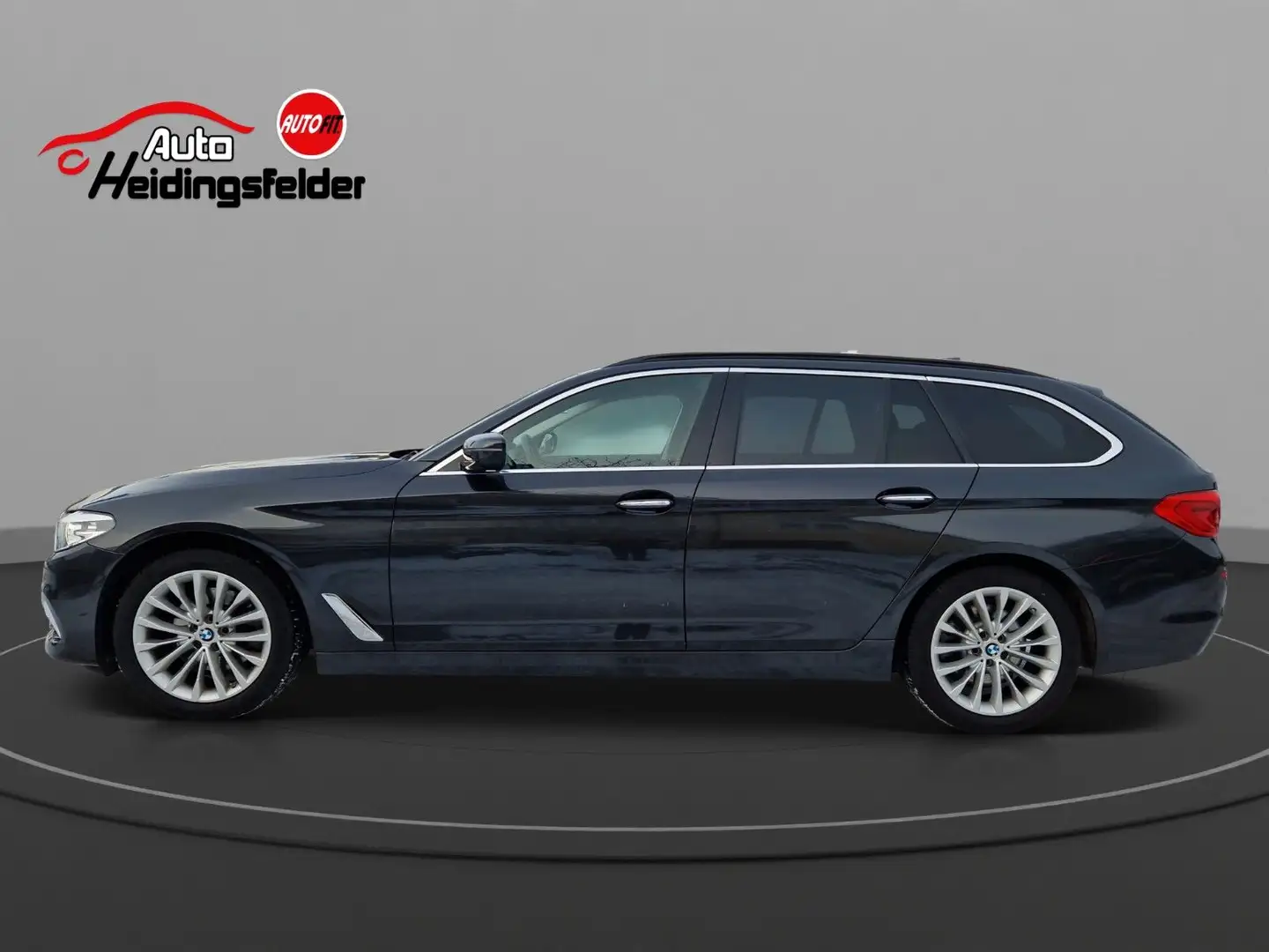 BMW 520 d Touring Luxury Line Kamera,LED,NAVI,SHZ,PDC Grau - 2