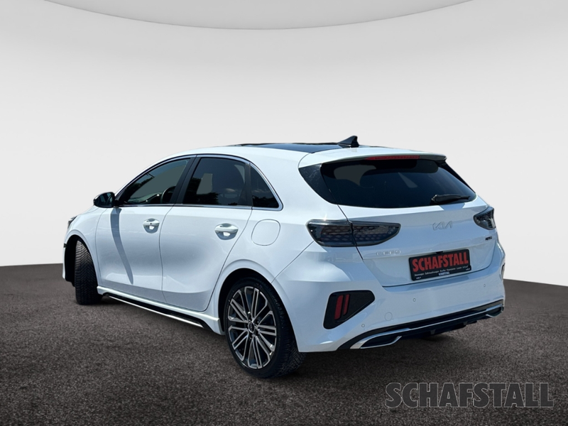 Kia Ceed / cee'd GT-Line Panorama Technik-&Leder-Paket 18-Zoll — photo 3
