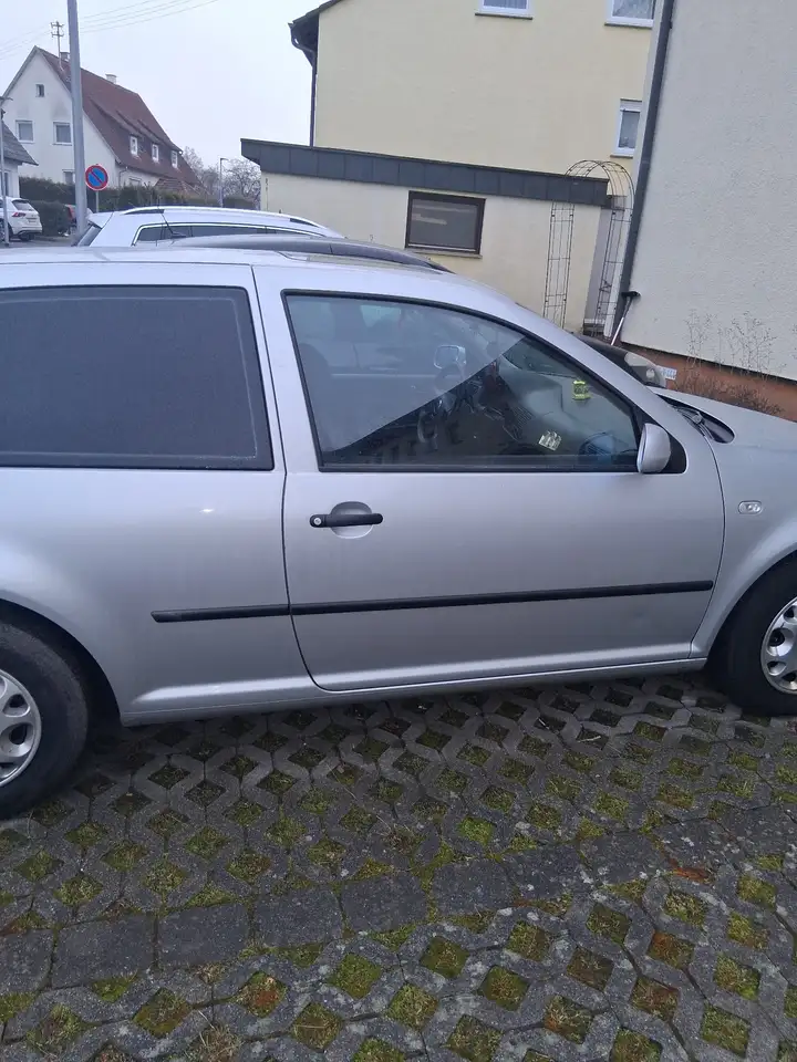 Volkswagen Golf 1.4 Special, foto 2