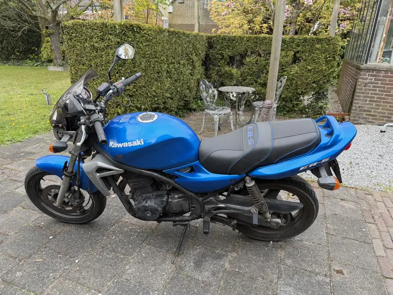 Kawasaki ER-5 - foto 5