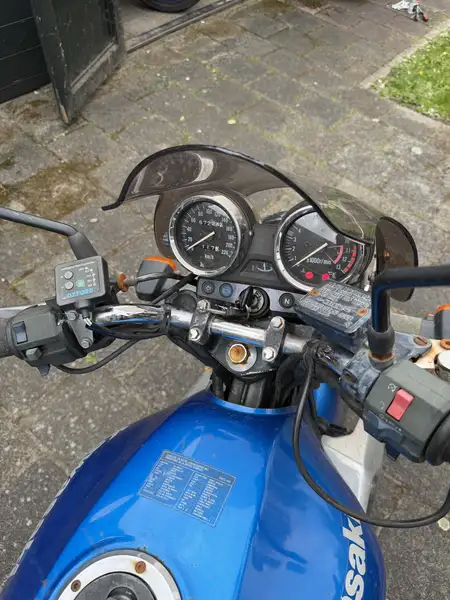 Kawasaki ER-5 - foto 6