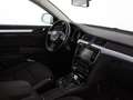 Skoda Superb Combi 2.0 TDI Elegance 4x4 Aut XENON AHK Weiß - thumbnail 13