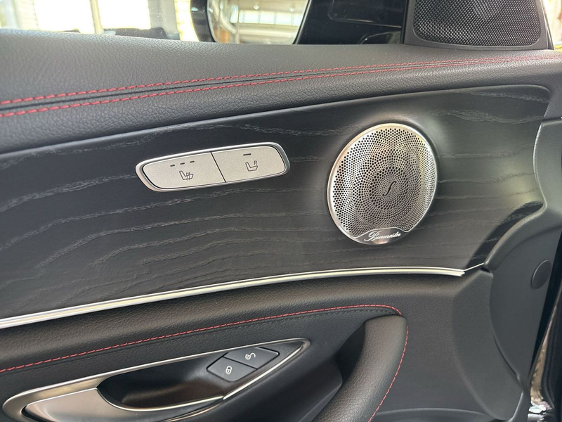 Mercedes-Benz E 53 AMG 4M+ ACC Burm Pano 360CAM AMBIENT GARANTIE — photo 7