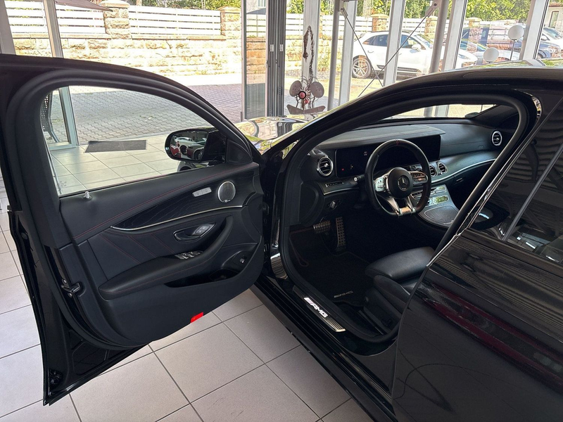 Mercedes-Benz E 53 AMG 4M+ ACC Burm Pano 360CAM AMBIENT GARANTIE — photo 5
