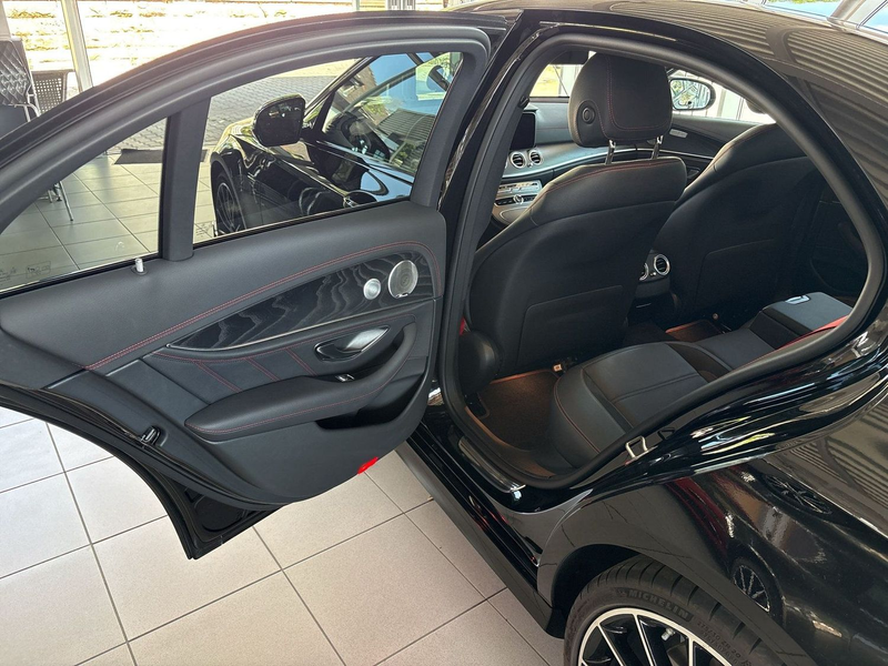 Mercedes-Benz E 53 AMG 4M+ ACC Burm Pano 360CAM AMBIENT GARANTIE — photo 13