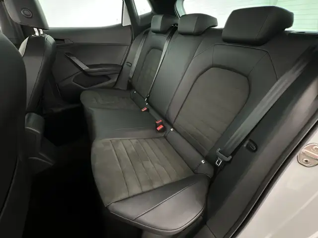 Seat Ibiza view 9