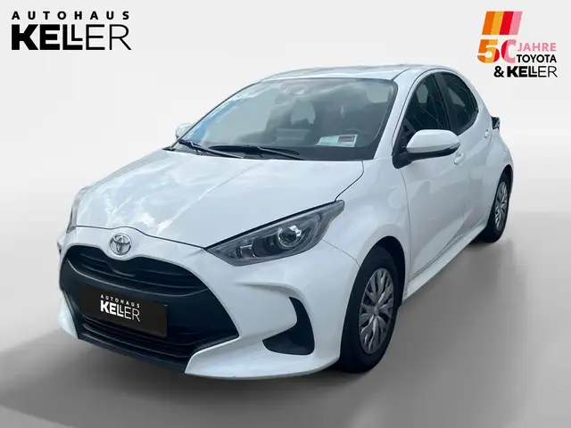 Toyota Yaris 1.0 Comfort 5 türer ACC DynLicht Kam. Navi
