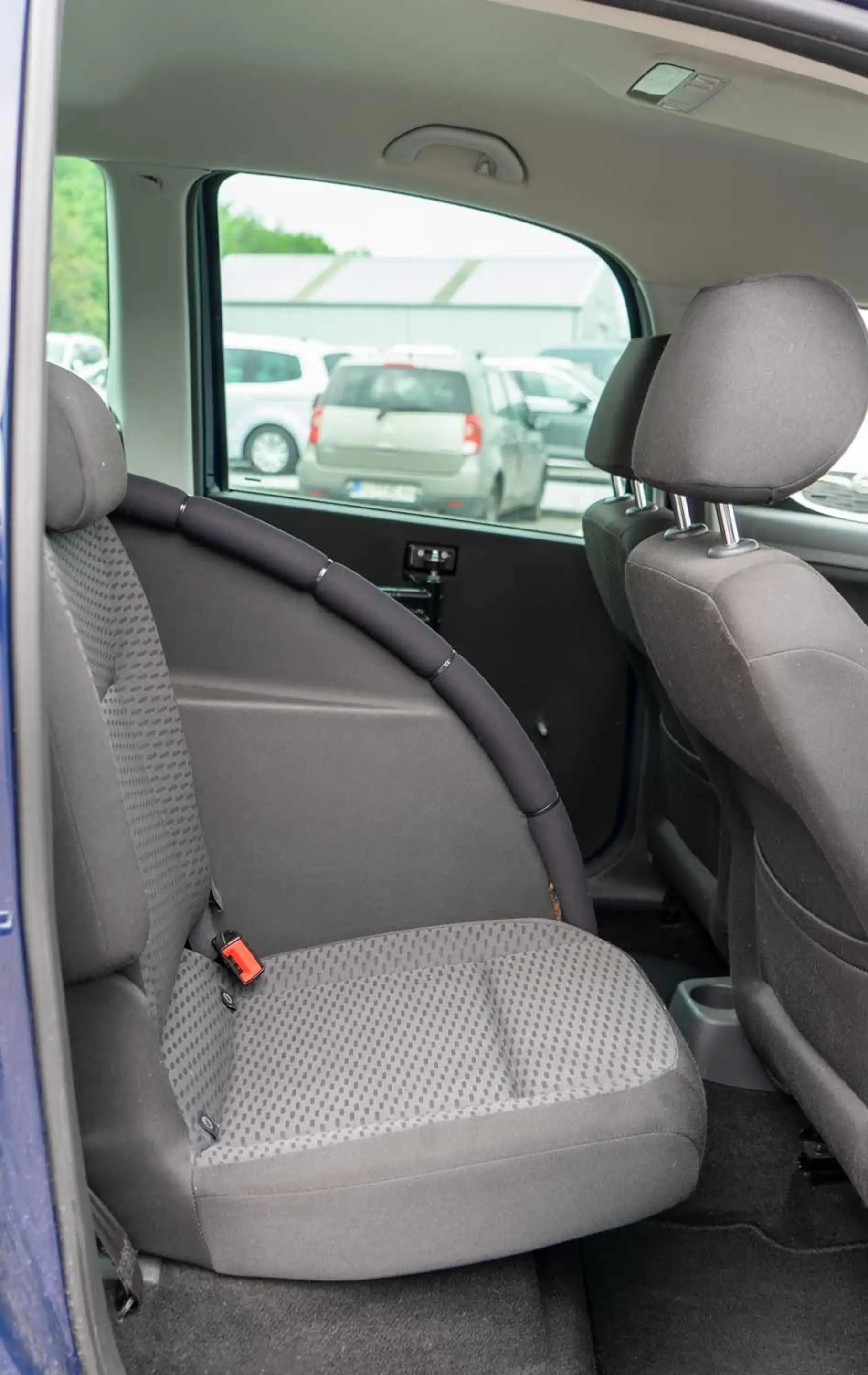 Skoda Roomster Behindertengerechter Selbstfahrerumbau — photo 8